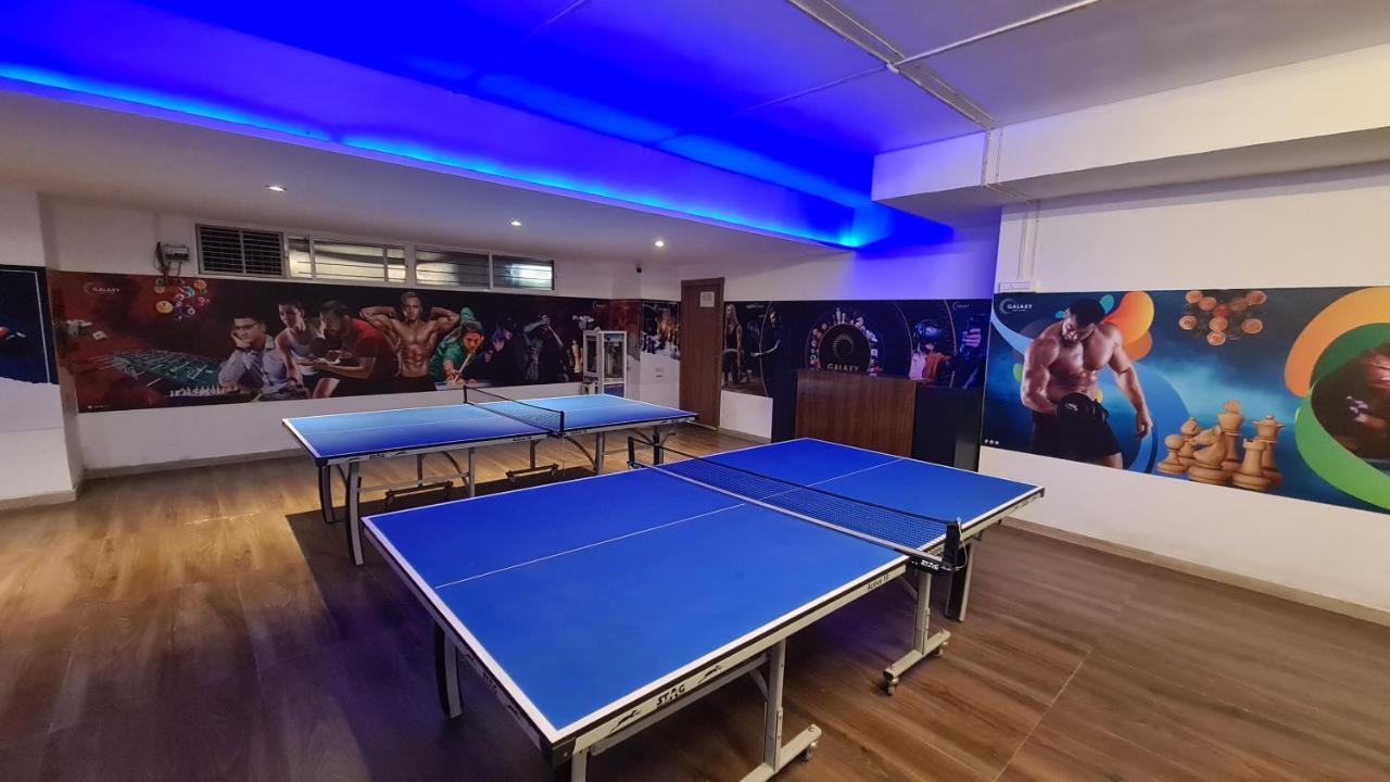 Galaxy Club & Hotel Bijāpur Dış mekan fotoğraf