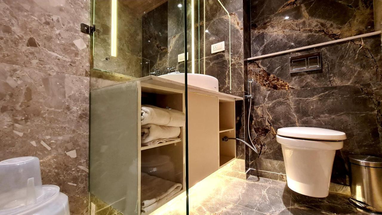 Galaxy Club & Hotel Bijāpur Dış mekan fotoğraf