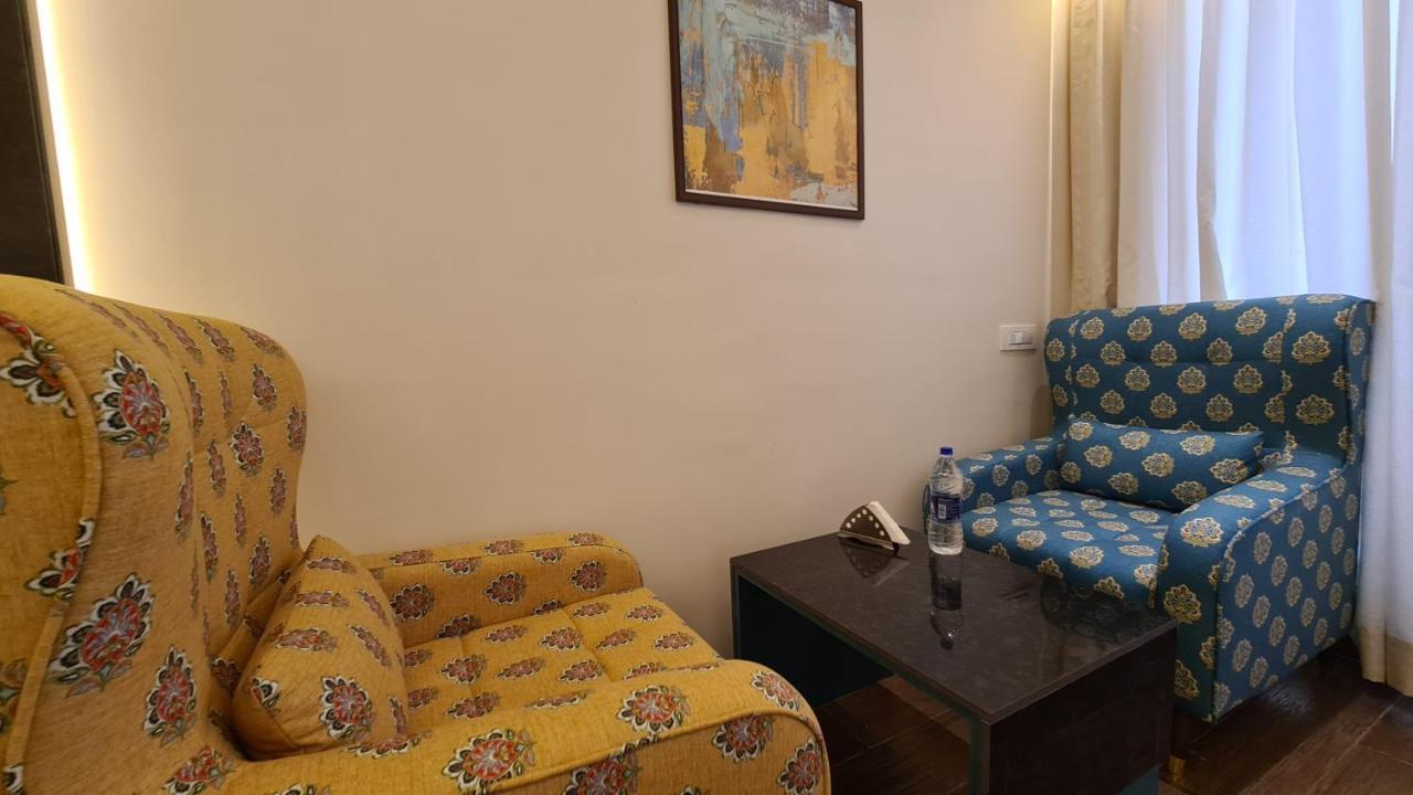 Galaxy Club & Hotel Bijāpur Dış mekan fotoğraf
